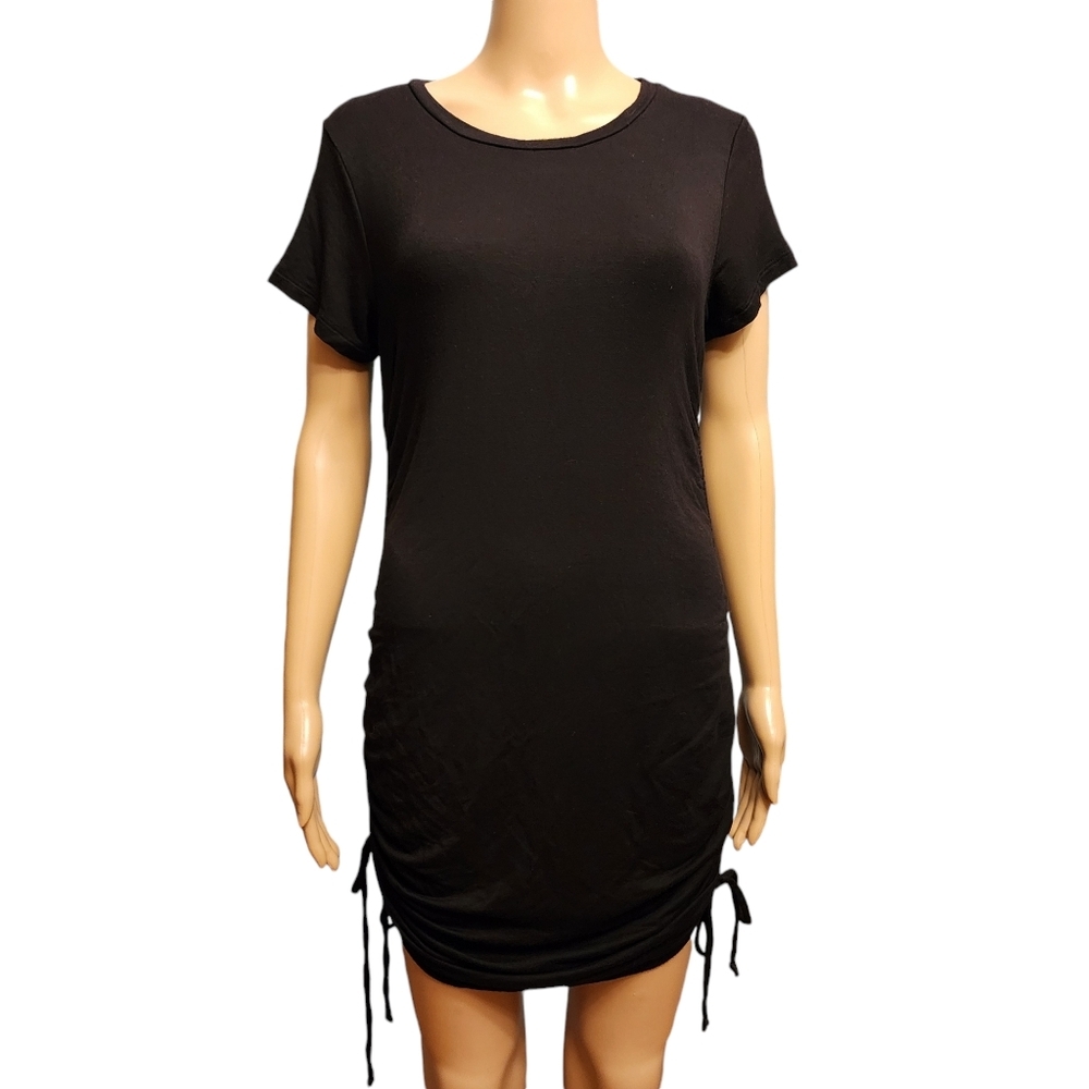 Black Short Sleeve Stretchy Mini Dress with Rouched Sides - Picture 1 of 9
